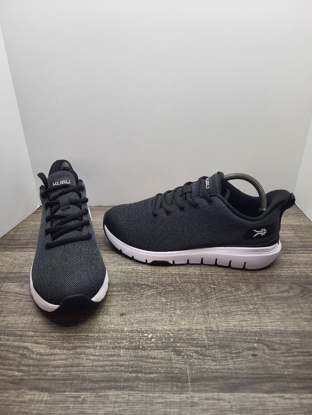 Kuru Flex Via Shoes Running Black White Lace Up Sneakers Women's Size 8.5 Wide